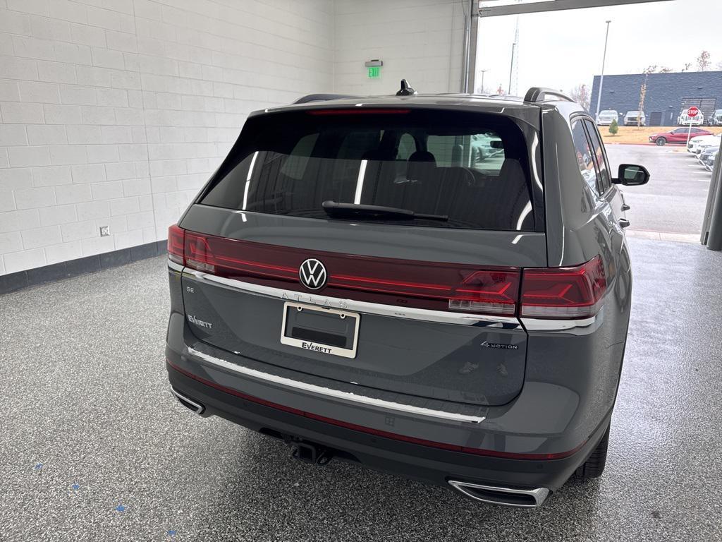 new 2026 Volkswagen Atlas car, priced at $44,947