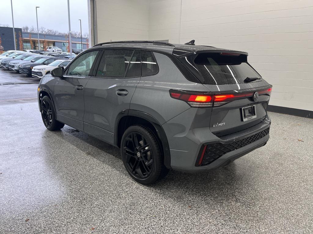 new 2026 Volkswagen Tiguan car, priced at $38,854