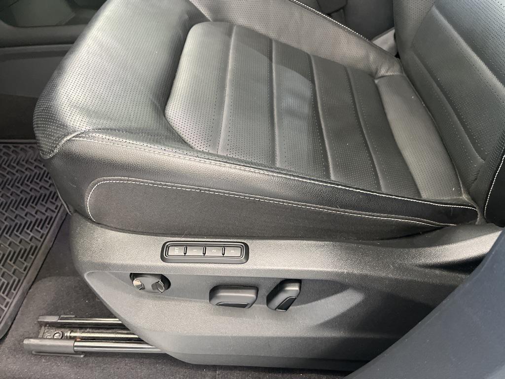 used 2024 Volkswagen Atlas Cross Sport car, priced at $31,388