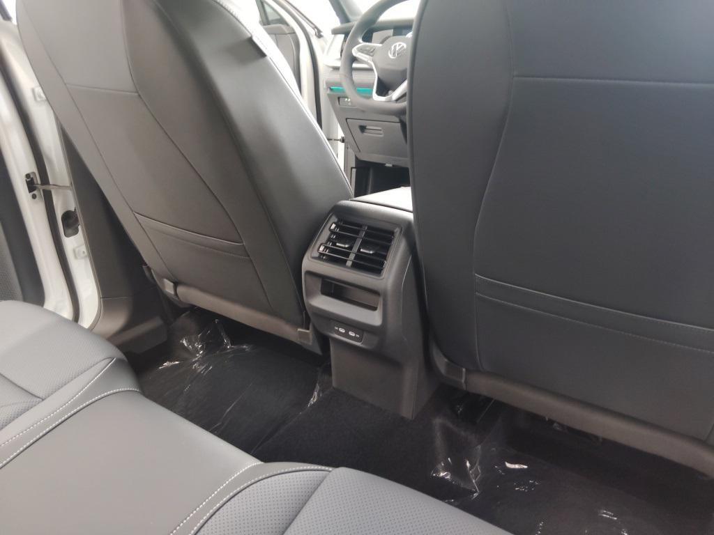 new 2026 Volkswagen Tiguan car, priced at $39,291