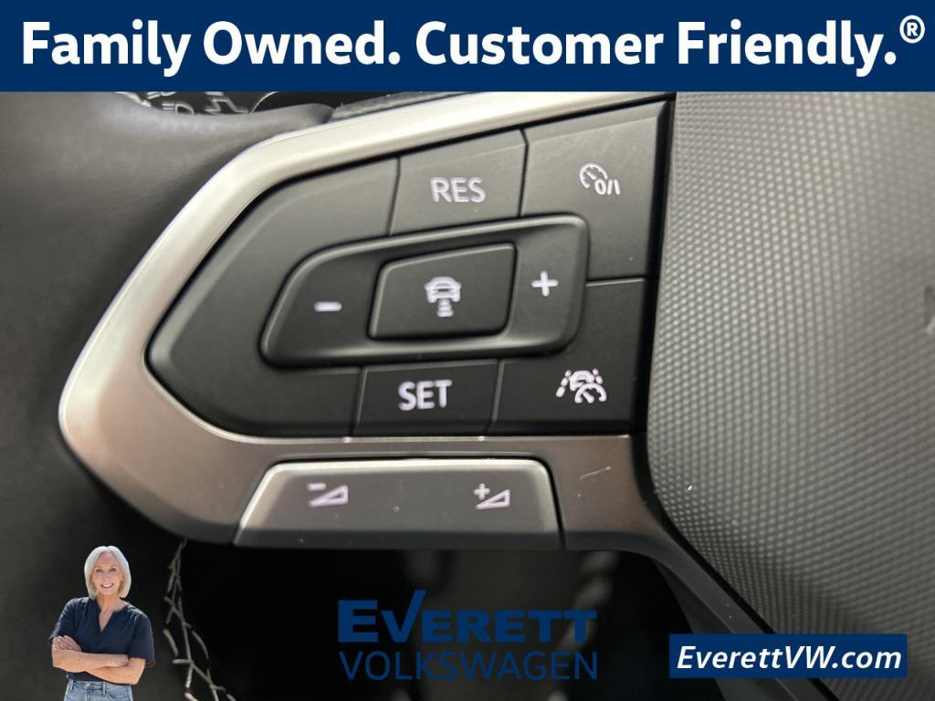 new 2026 Volkswagen Atlas Cross Sport car, priced at $39,205