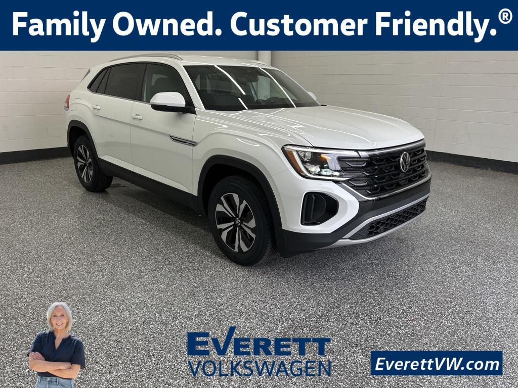 new 2026 Volkswagen Atlas Cross Sport car, priced at $39,205