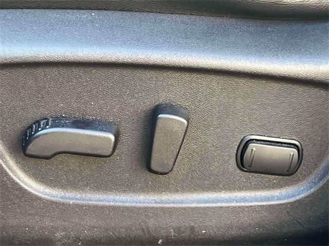 used 2018 Nissan Rogue Sport car, priced at $12,171