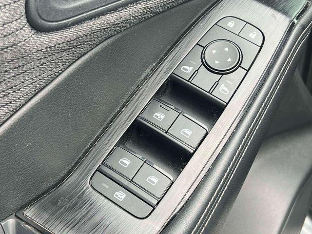 used 2022 Nissan Rogue car, priced at $22,059