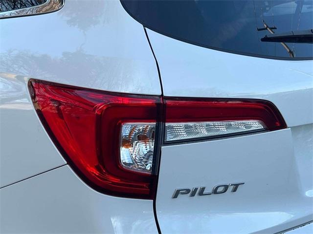 used 2022 Honda Pilot car, priced at $29,997