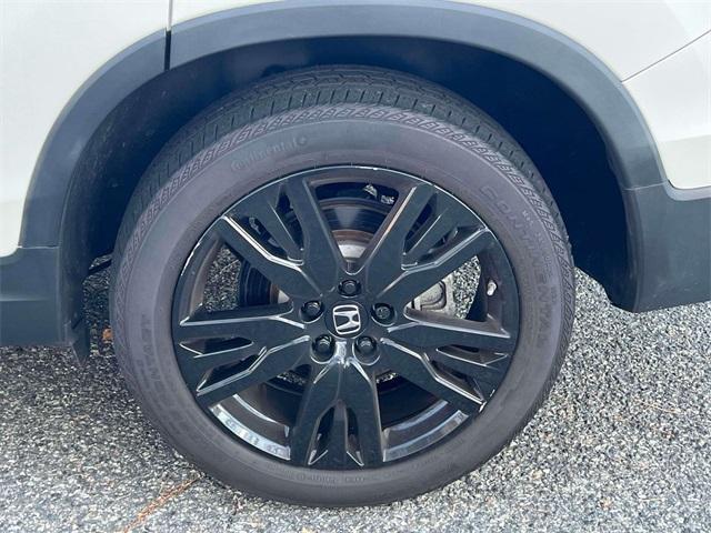 used 2022 Honda Pilot car, priced at $29,997