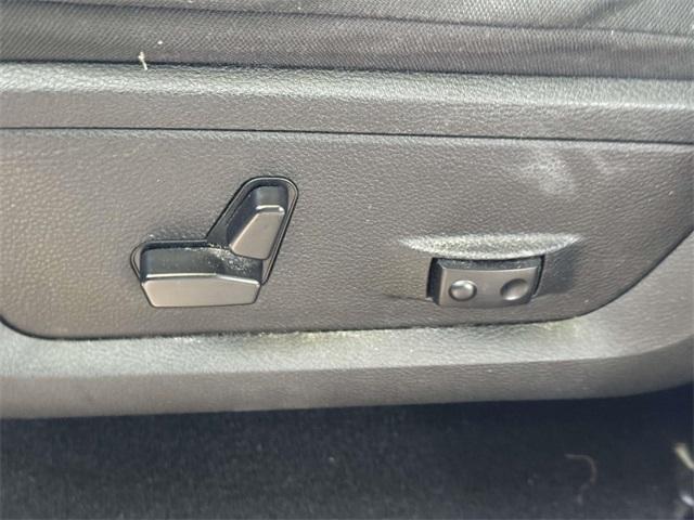 used 2023 Ram 1500 Classic car, priced at $23,501