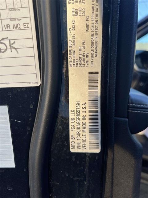 used 2024 Jeep Grand Cherokee L car, priced at $27,957