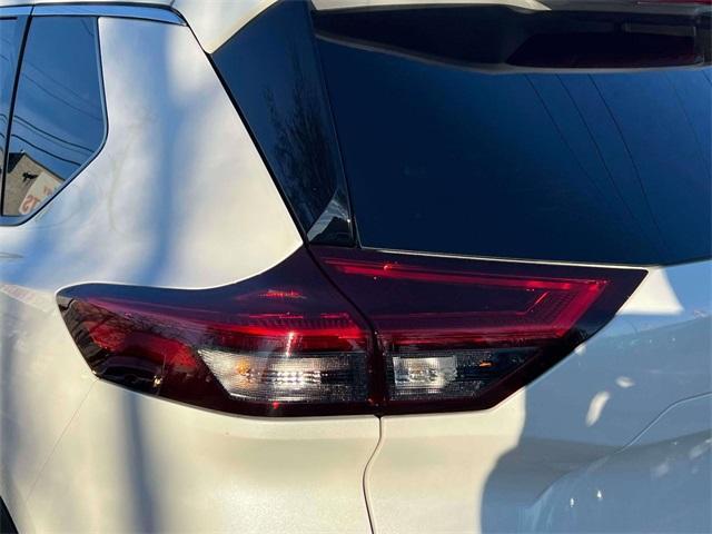 used 2023 Nissan Rogue car, priced at $18,214