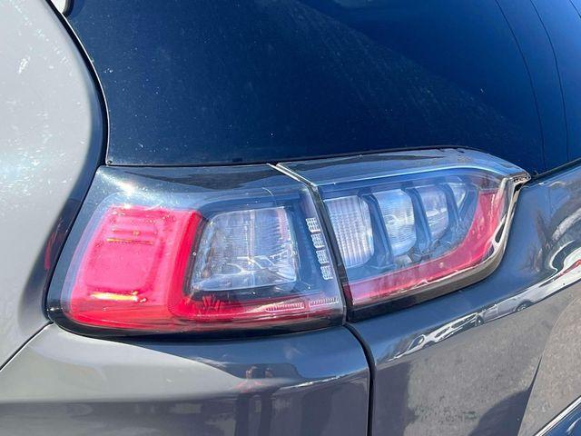 used 2019 Jeep Cherokee car, priced at $12,397