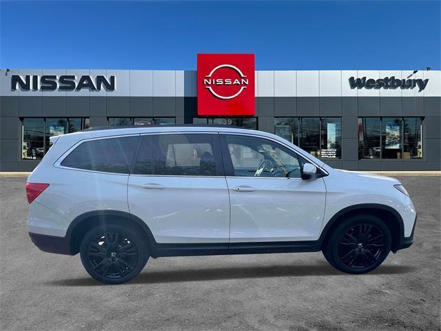 used 2022 Honda Pilot car, priced at $29,014