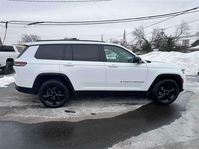 used 2023 Jeep Grand Cherokee L car, priced at $27,993