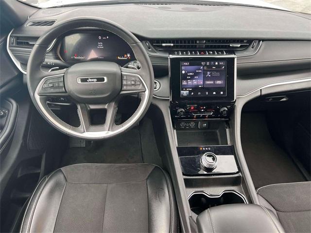 used 2023 Jeep Grand Cherokee L car, priced at $27,993