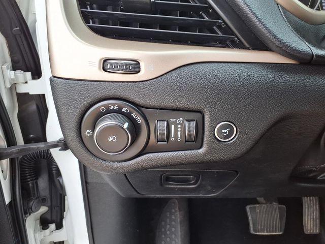 used 2017 Jeep Cherokee car, priced at $12,998