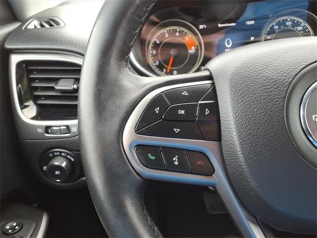 used 2019 Jeep Cherokee car, priced at $17,987