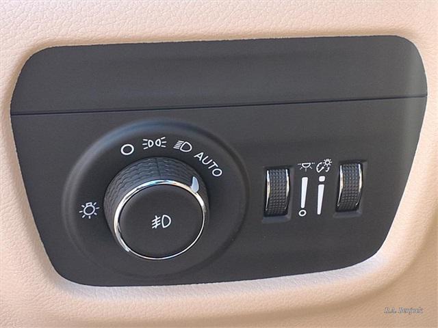 new 2025 Jeep Grand Cherokee car, priced at $46,751