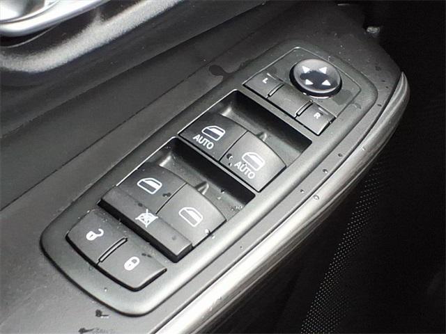 used 2015 Jeep Cherokee car, priced at $11,794