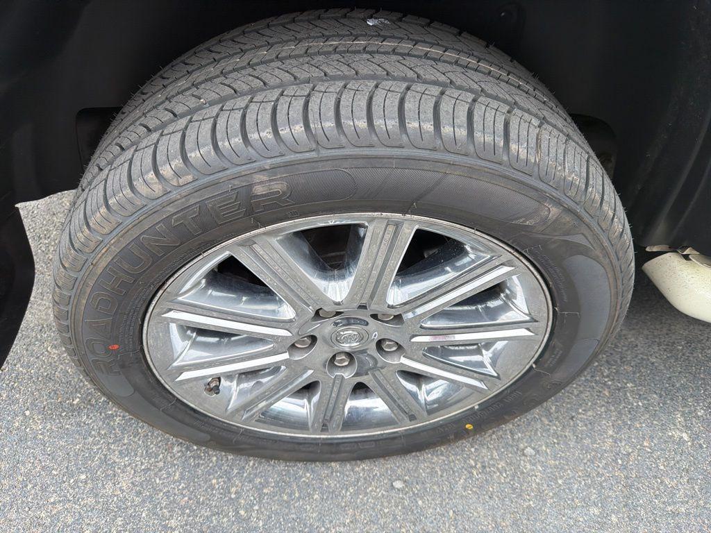 used 2009 Chrysler Aspen car, priced at $15,500