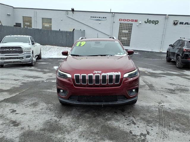 used 2019 Jeep Cherokee car, priced at $14,635