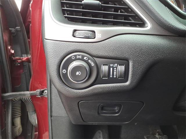 used 2019 Jeep Cherokee car, priced at $14,635