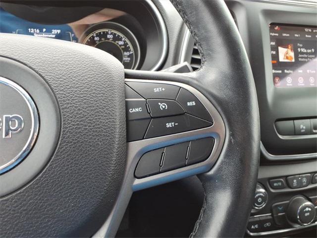 used 2019 Jeep Cherokee car, priced at $14,635