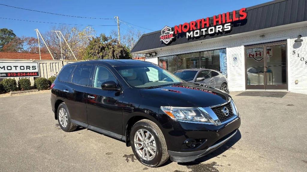 used 2014 Nissan Pathfinder car, priced at $6,999