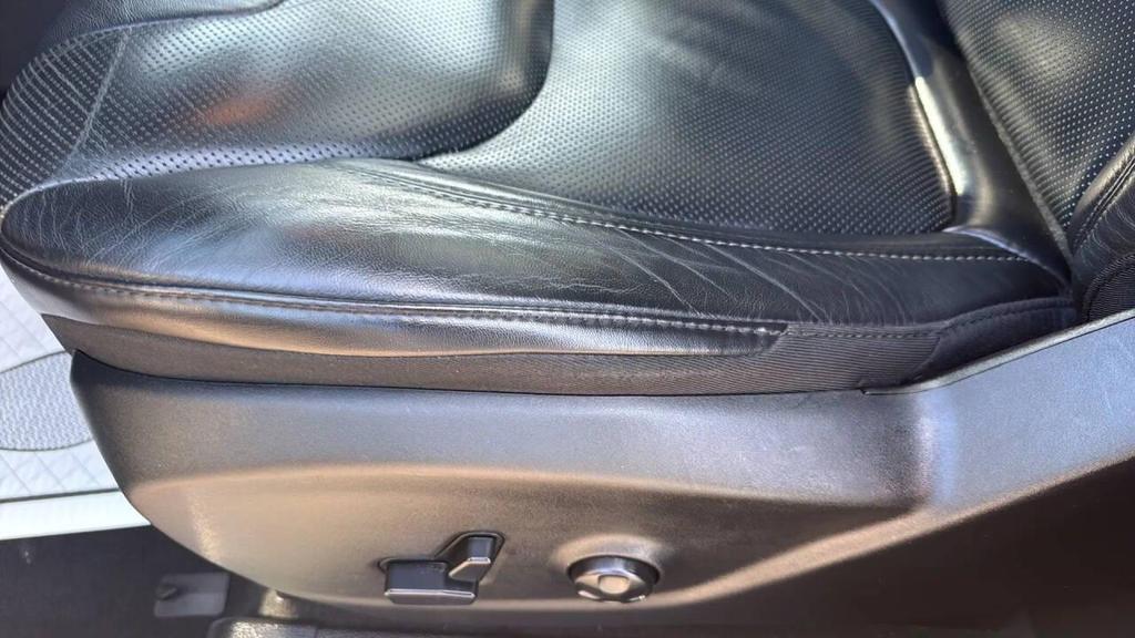 used 2019 Jeep Cherokee car, priced at $15,999