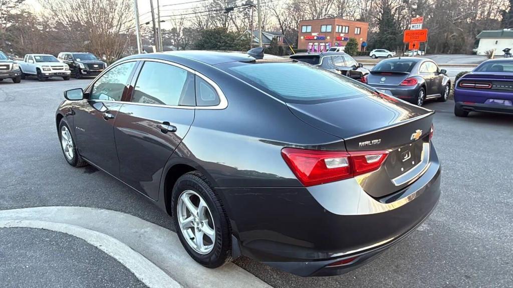 used 2018 Chevrolet Malibu car, priced at $9,999