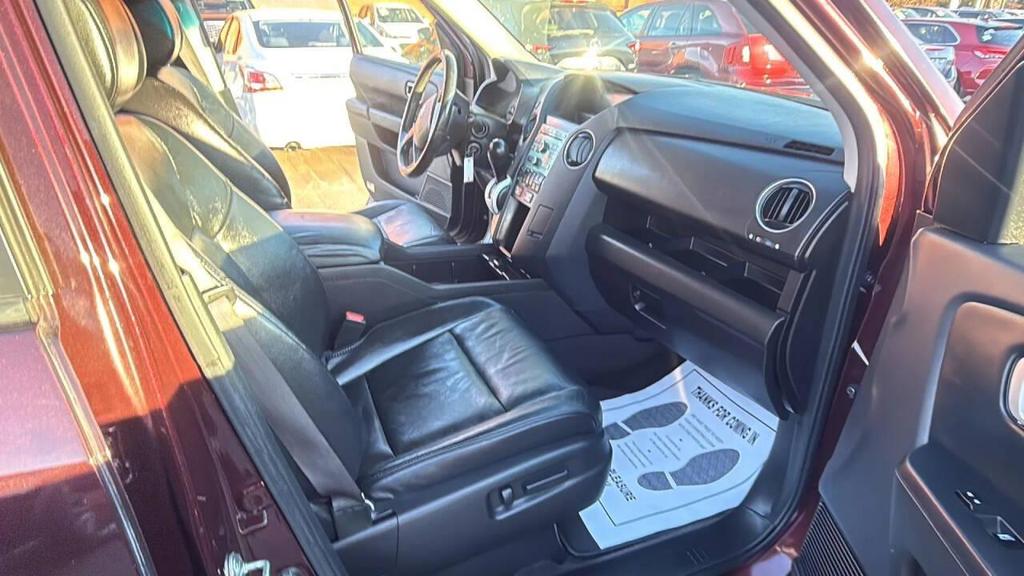 used 2011 Honda Pilot car, priced at $7,999