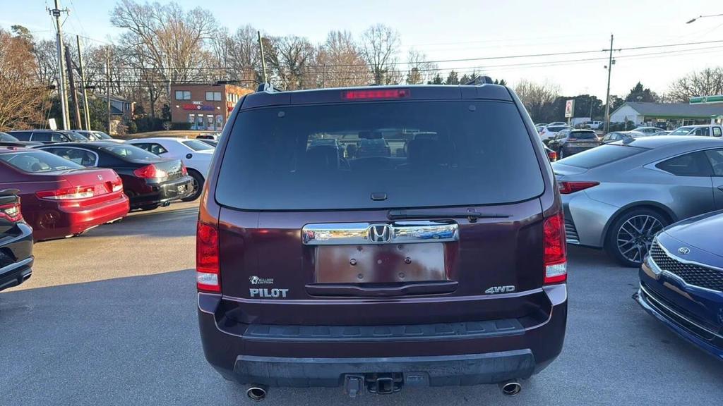 used 2011 Honda Pilot car, priced at $7,999
