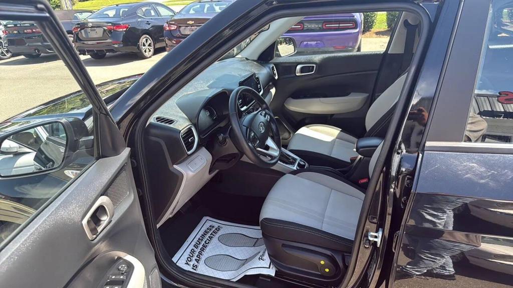 used 2023 Hyundai Venue car, priced at $13,999