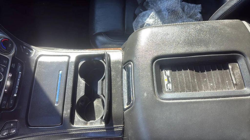 used 2017 Chevrolet Suburban car, priced at $19,999