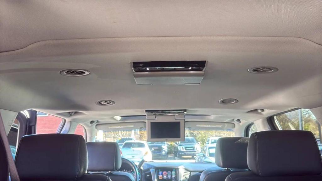 used 2017 Chevrolet Suburban car, priced at $19,999