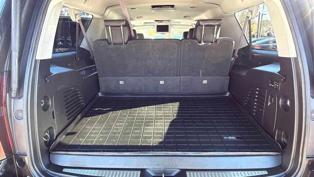 used 2017 Chevrolet Suburban car, priced at $19,999