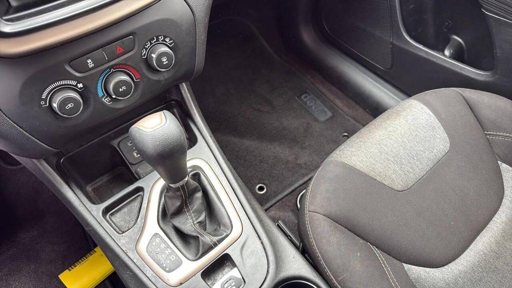 used 2017 Jeep Cherokee car, priced at $7,999