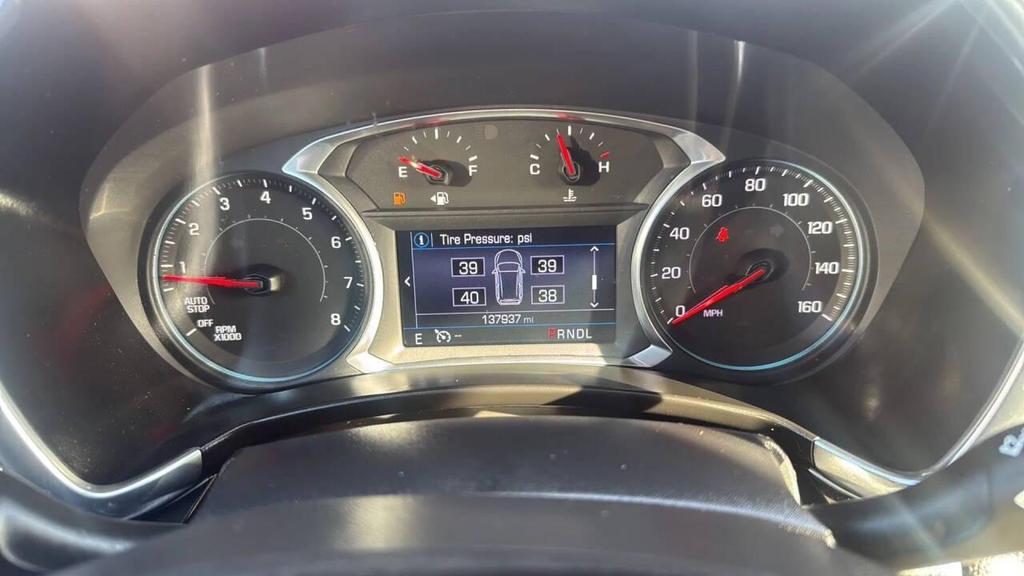 used 2019 Chevrolet Equinox car, priced at $9,999