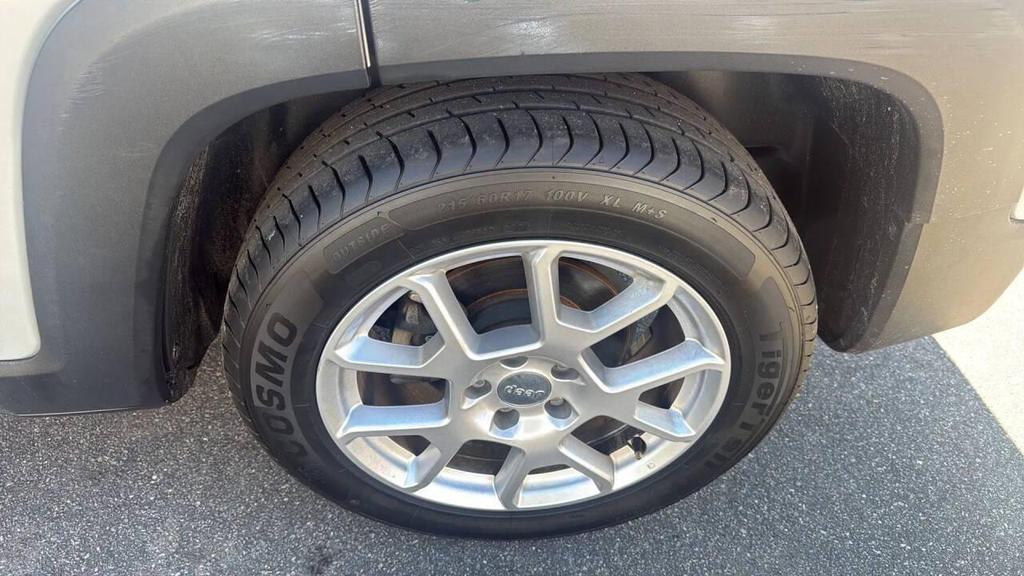 used 2020 Jeep Renegade car, priced at $12,999