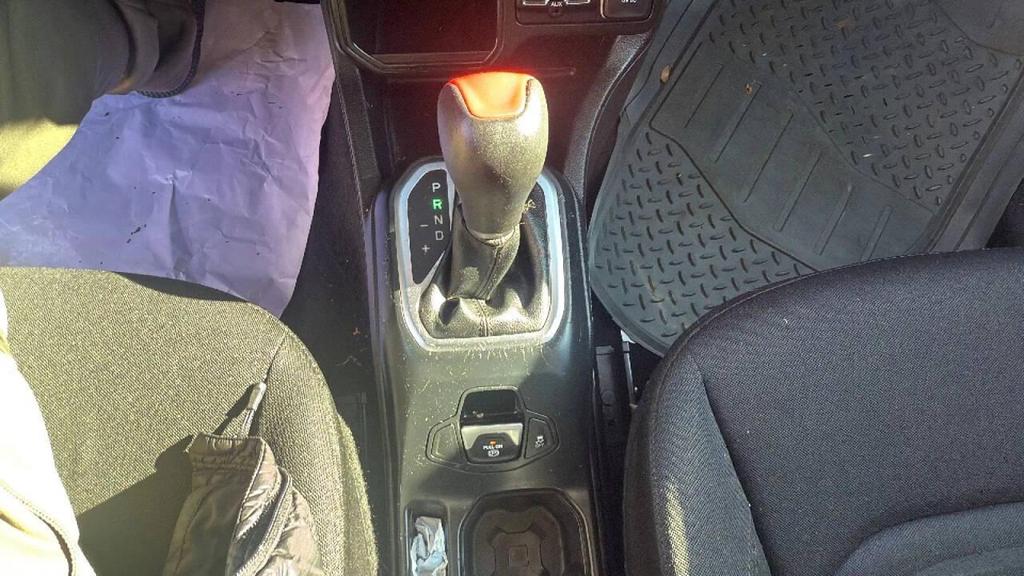 used 2020 Jeep Renegade car, priced at $12,999