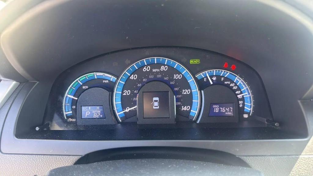 used 2014 Toyota Camry Hybrid car, priced at $8,500