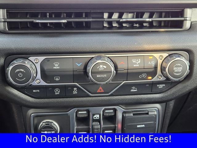 new 2026 Jeep Wrangler car, priced at $38,274