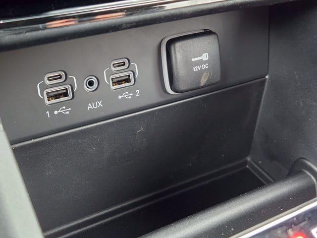 new 2026 Jeep Grand Cherokee car, priced at $40,811