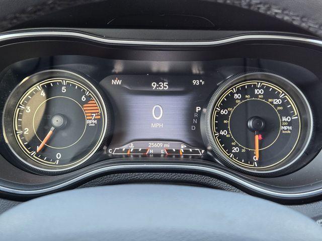 used 2023 Jeep Cherokee car, priced at $24,991