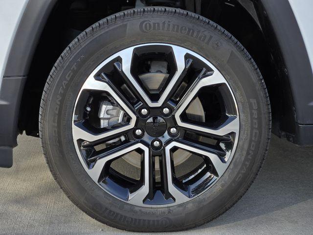 used 2022 Jeep Compass car, priced at $21,455