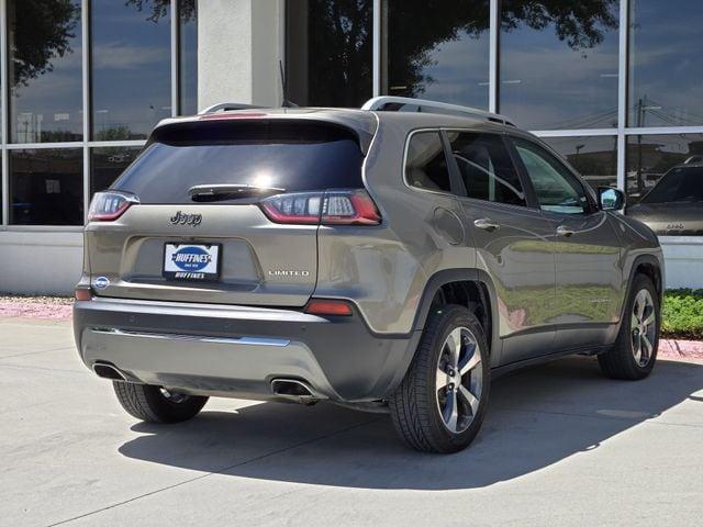 used 2019 Jeep Cherokee car, priced at $17,449