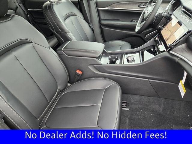 new 2026 Jeep Grand Cherokee car, priced at $49,129