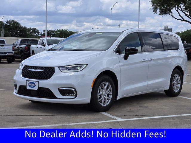 new 2026 Chrysler Pacifica car, priced at $39,898