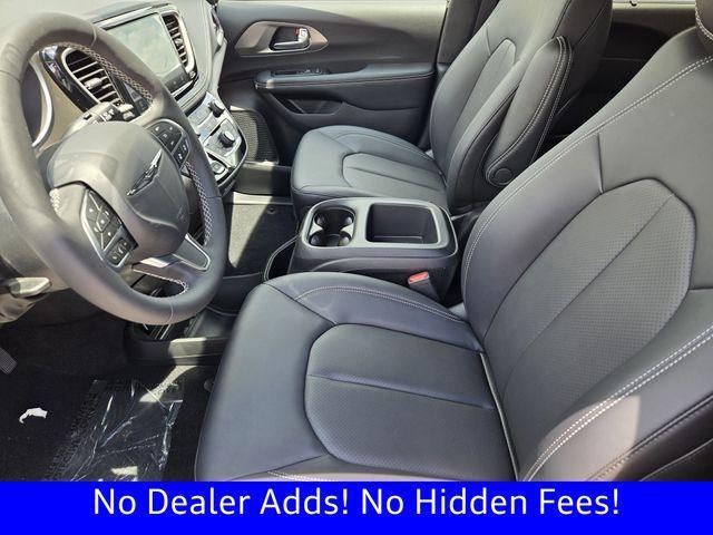 new 2026 Chrysler Pacifica car, priced at $39,898