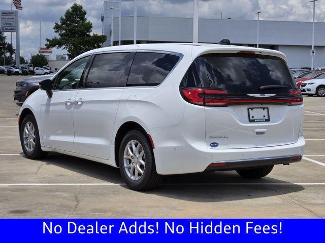 new 2026 Chrysler Pacifica car, priced at $39,898