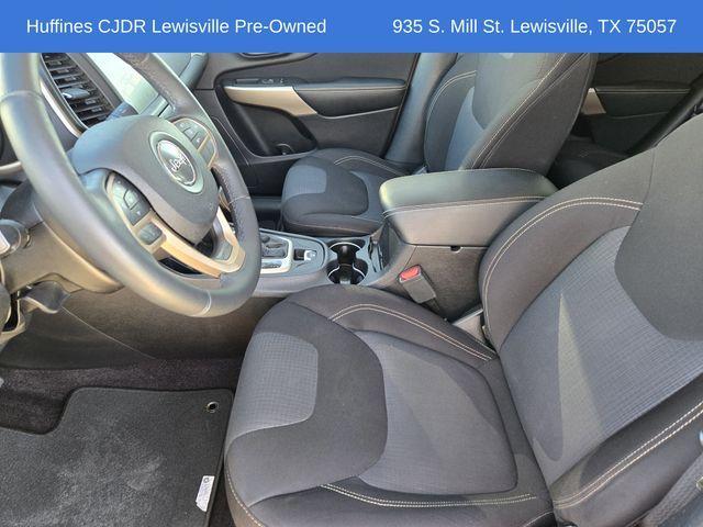 used 2017 Jeep Cherokee car, priced at $10,881