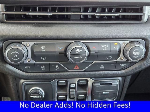 new 2026 Jeep Wrangler car, priced at $46,687